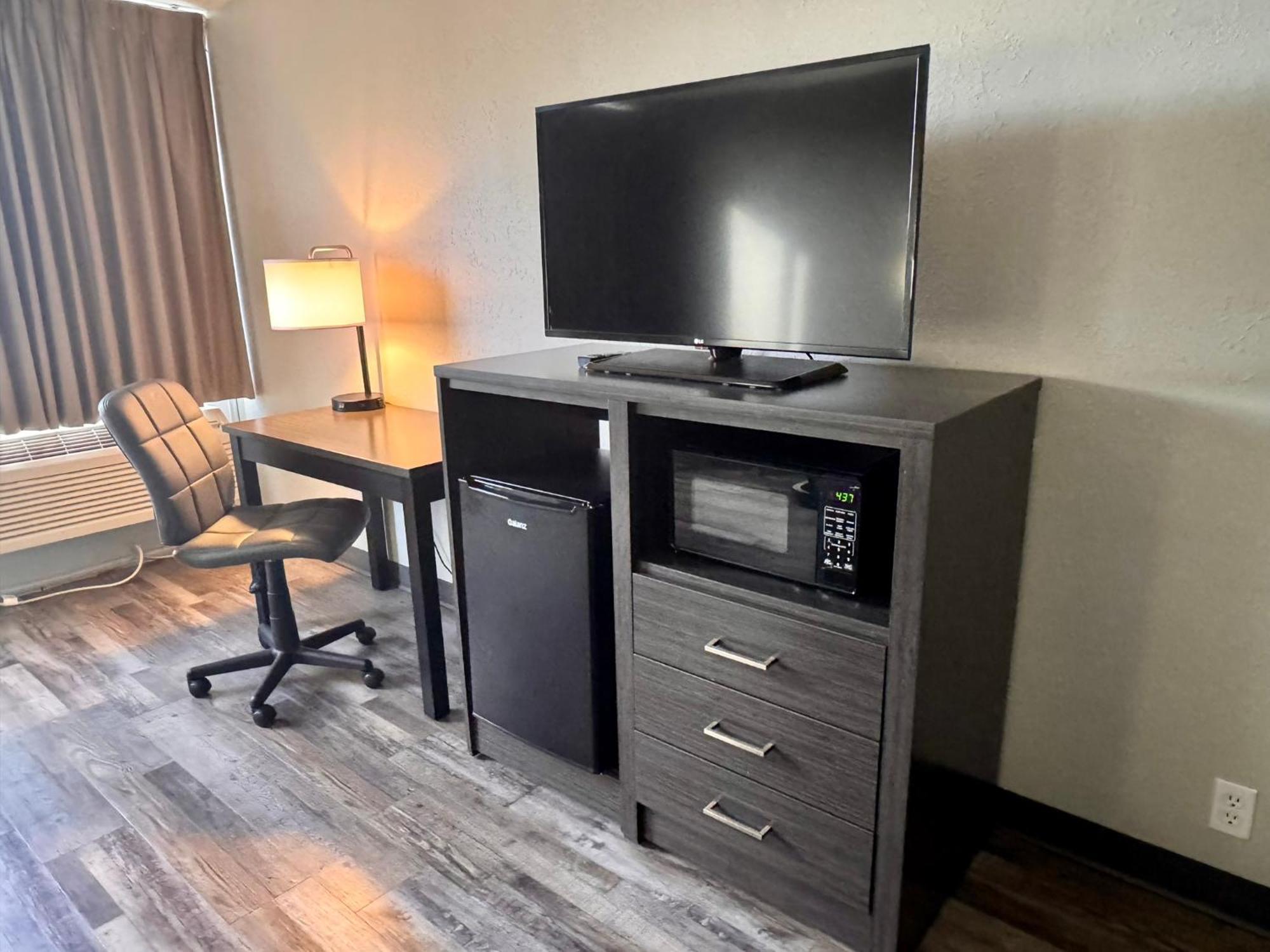 Baymont By Wyndham Great Falls City Center Экстерьер фото