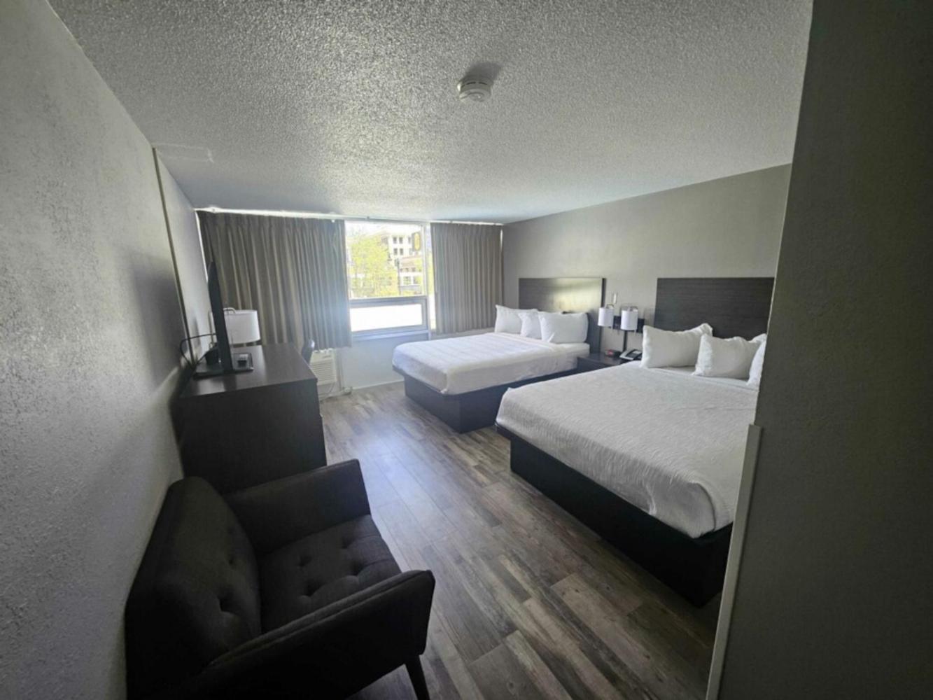 Baymont By Wyndham Great Falls City Center Экстерьер фото