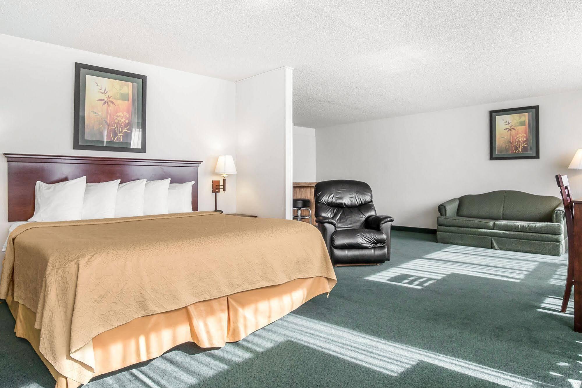 Baymont By Wyndham Great Falls City Center Экстерьер фото